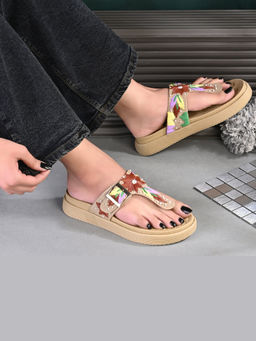 Valentino - West Port Women Embroidered Toe-Ring Comfort Sandals