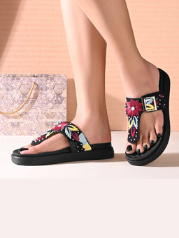 Valentino - West Port Women Embroidered Toe-Ring Comfort Sandals