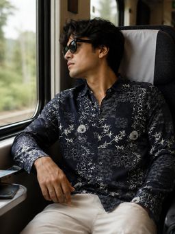 CAHOOT - Men Floral Cotton Regular Fit Casual Shirt - Navy Blue