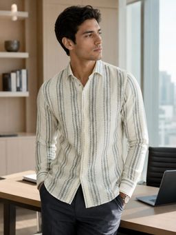 CAHOOT - Men Printed Stripes Cotton Regular Fit Casual Shirt - Off White