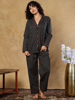 TAG 7 - Green Cotton Shirt With Pyjama