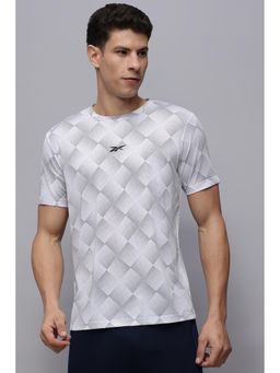 Reebok - Men White and Black Printed T-shirt