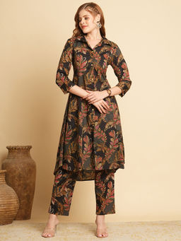 FASHOR - Floral Printed A-Line Paneled Co-Ord (Set of 2)