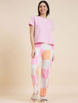 Sweet Dreams - Women Half Sleeves T-Shirt with Pyjama (Set of 2)