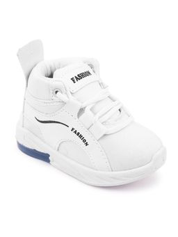Hopscotch - White Classic Everyday Mid-Top Sneakers