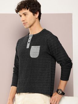DILLINGER - Men Long Sleeve Henley and Pocket T-shirt - Black