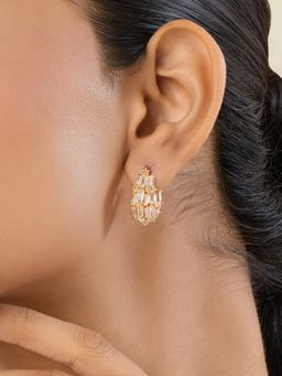 Isharya - White Tales Stud Earring