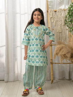 Fairies Forever - Green Cotton Floral Print Kurta with Afghan Pants (Set of 2)