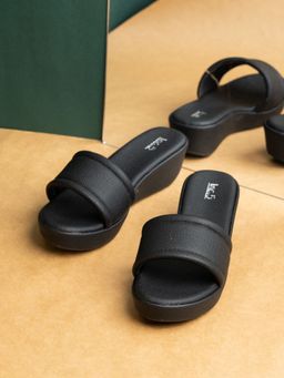 Inc.5 - Womens Black Casual Solid Round Toe Platform Sandals