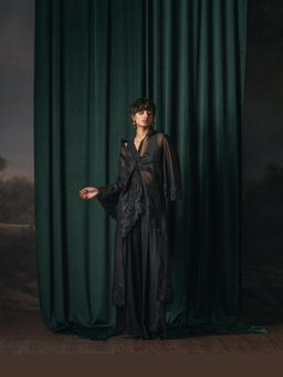 TRISARA - Shadowed Trail Co-Ord Set with Cape