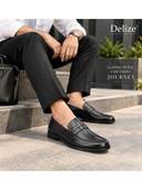 Black color option, Sold out, Currently selected