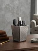 Silver color option, Currently selected