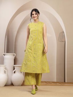 Stylum - Women Green Kantha Cotton A-Line Kurta With Palazzo