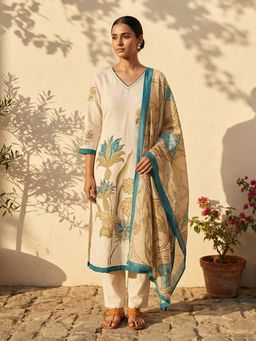 trueBrowns - Ivory Blue Floral Print V-Neck Kurta With Pant & Dupatta