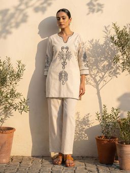 trueBrowns - Ivory Black Embroidered Co-Ord Set