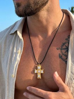 AQUASTREET - Mens Hammered Cross Pendant 18K Gold Plated Waterproof Anti-Tarnish Necklace