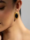 Black color option, Currently selected