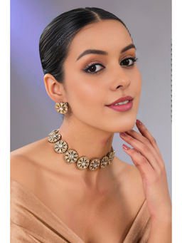 Auraa Trends - White Gold Finish Kundan Polki Choker Necklace & Earrings Set