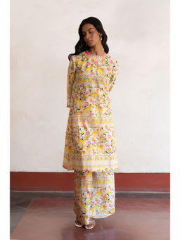 Saksham & Neharicka - Yellow Haring Hata Kurta