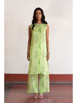 Saksham & Neharicka - Green Siya Kurta with Pant (Set of 2)