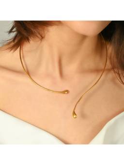 ALOKKI - Elongated Tear Drop Necklace