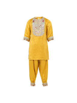 MiniMe Organics - Girls Mustard Embellished Gota Detailing Kurta with Dhoti (Set of 2)