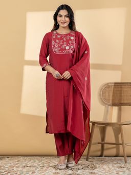 Readiprint - Women Maroon Floral Embroidered Kurta with Pant and Dupatta