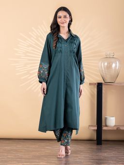 Readiprint - Women Teal Floral Embroidered Kurta with Pant