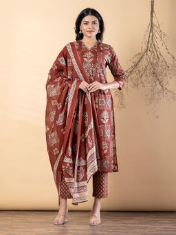 Readiprint - Women Brown Floral Printed Kurta with Pant and Dupatta