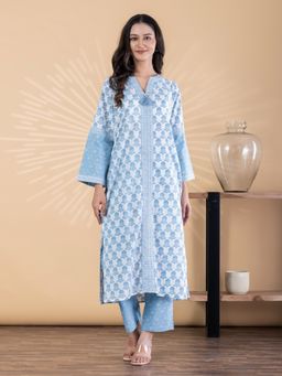 Readiprint - Women Blue Floral Printed Kurta with Pant