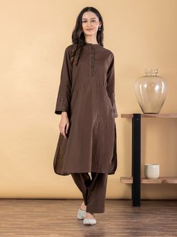 Readiprint - Women Brown Solid Thread Work Kurta with Pant