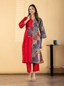 Red color option, Sold out, Currently selected