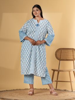 Readiprint - Women Blue Floral Printed Kurta with Pant