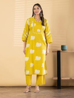 Readiprint - Women Yellow Printed Tassels Kurta with Pant