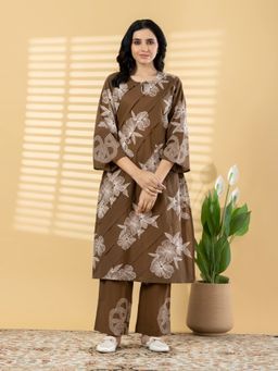 Readiprint - Women Brown Floral Printed Kurta with Pant