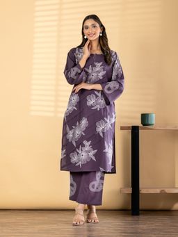 Readiprint - Women Purple Floral Printed Kurta with Pant