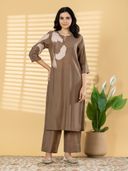 Brown color option
