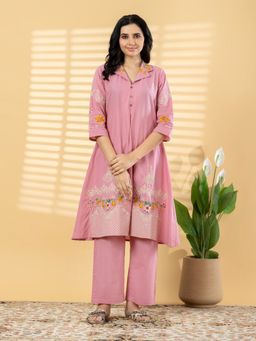 Readiprint - Women Pink Floral Embroidered Kurta with Pant
