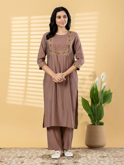 Readiprint - Women Brown Floral Embroidered Kurta with Pant