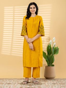 Readiprint - Women Yellow Embroidered Thread Work Kurta with Pant