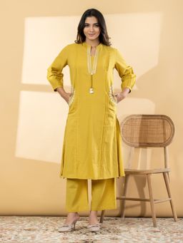 Readiprint - Women Yellow Embroidered Thread Work Kurta with Pant
