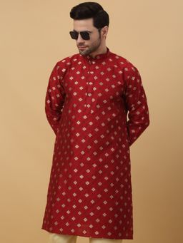 Kraft India - Mens Silk Blend Jacquard Gold Print Maroon Kurta