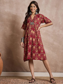 InWeave - Brick Rust Print Collar Dress