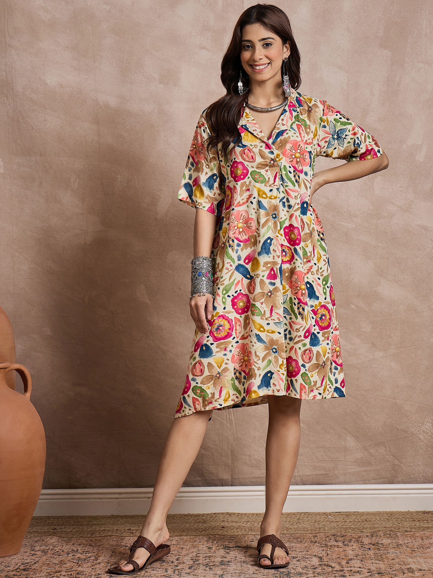 Cream Peach Motif Collar Dress-image-5