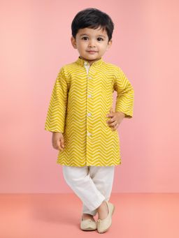 Vastramay - Boys Yellow Cotton Kurta with Pyjama
