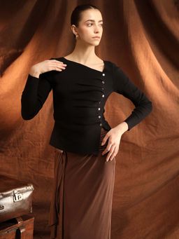 Kazo - Black Runo Top