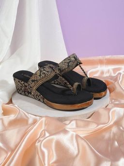 LAZERA SHOES - Gold Striking Short Formal Wedge Heel Sandals