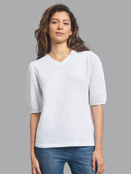 Beverly Hills Polo Club - A Little Eyelet V-Neck T-Shirt