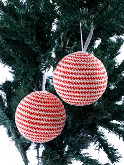 Tayhaa - Red And White Holiday Harmony Ornament
