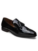 Black color option, Sold out, Currently selected